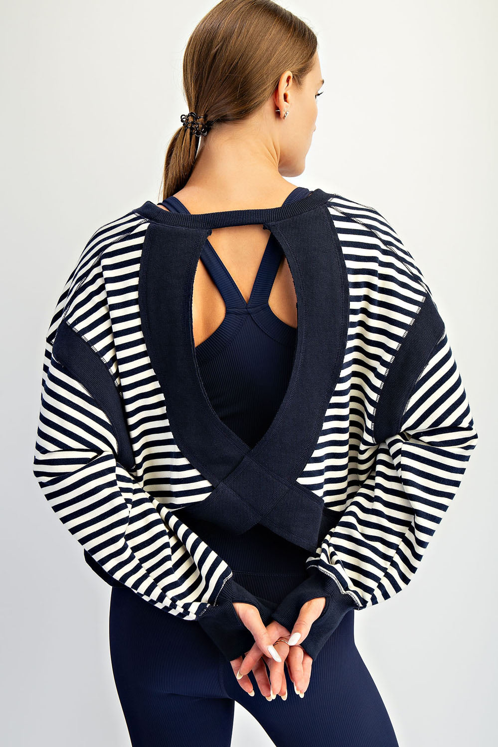 STRIPED OPEN BACK LONG SLEEVE TOP Navy