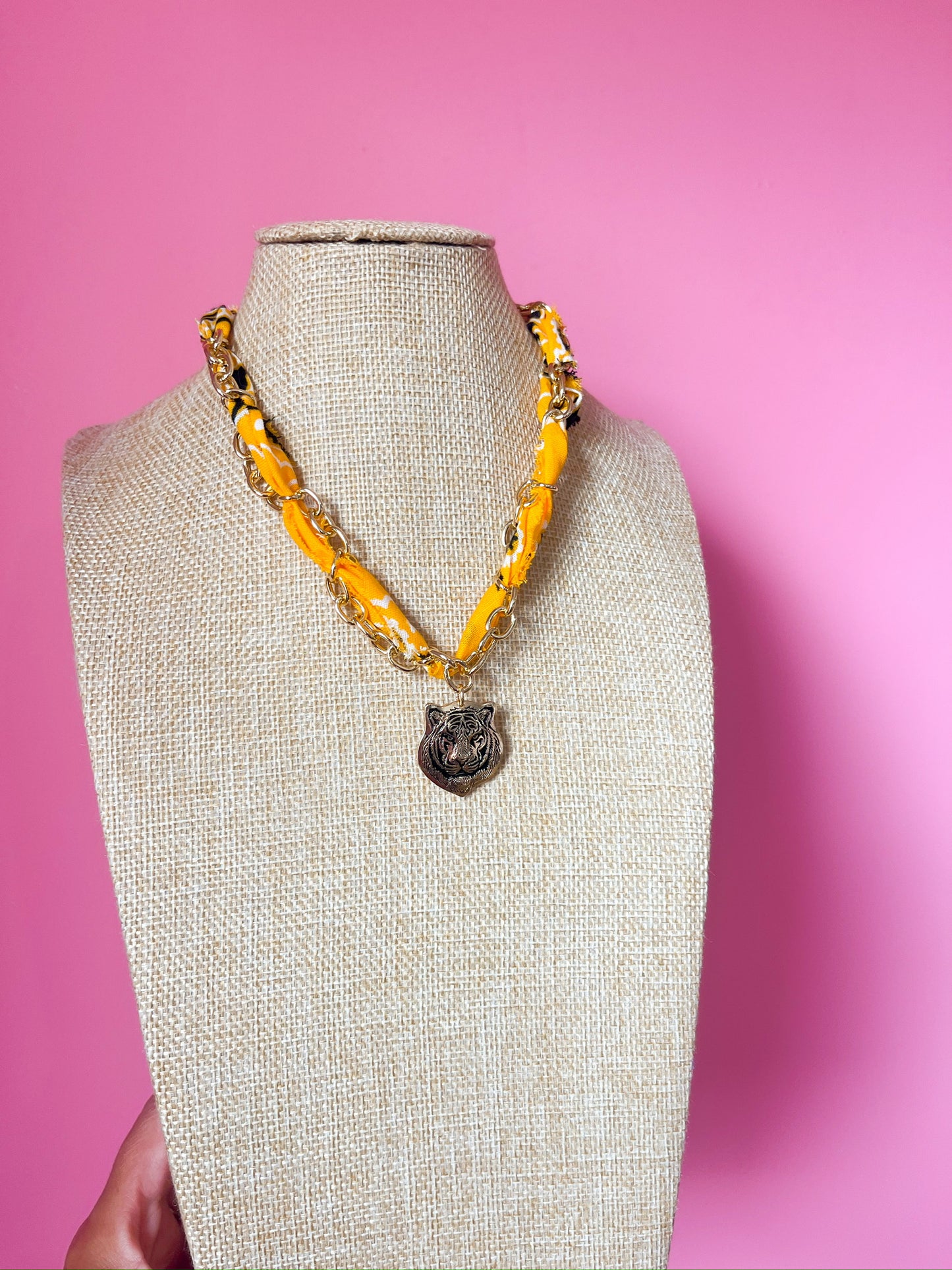 Tiger Ribbon Necklace