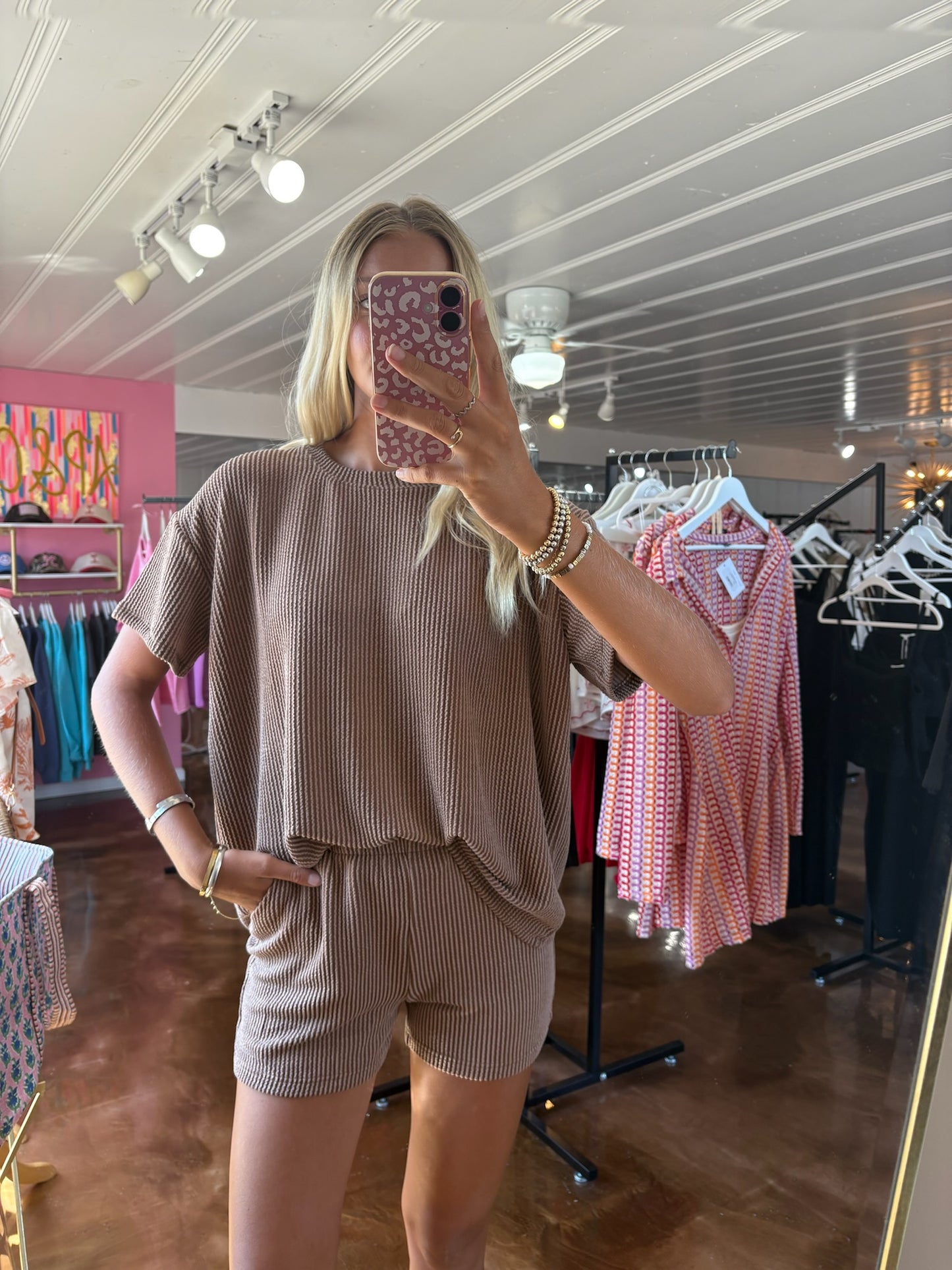 Corded Rib Short Sleeve Tee & Short Pants Set Brown