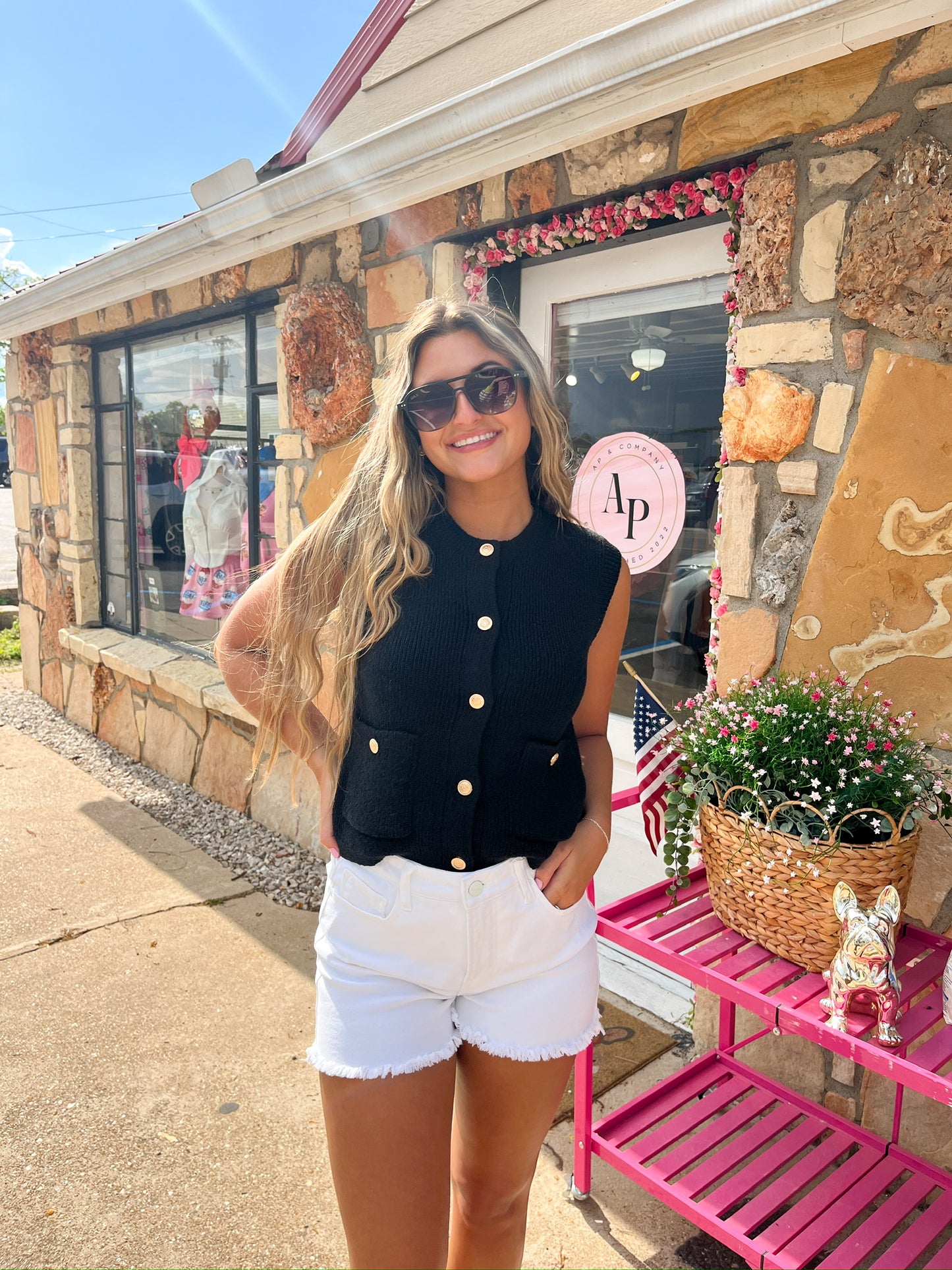 Lucia black top