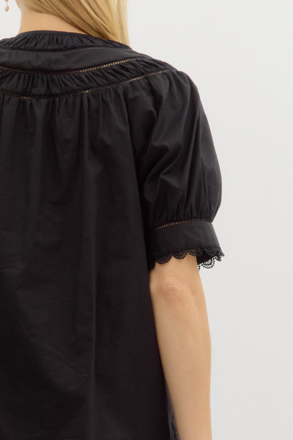 Eva Black Top