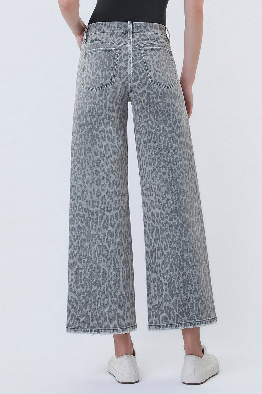 Vervet Grey Leopard Jeans