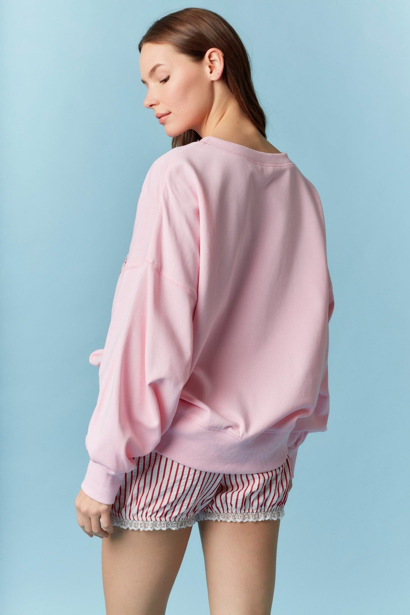 Pearl flag top