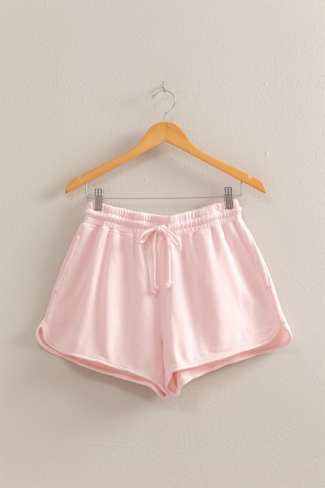 Hannah soft pink shorts
