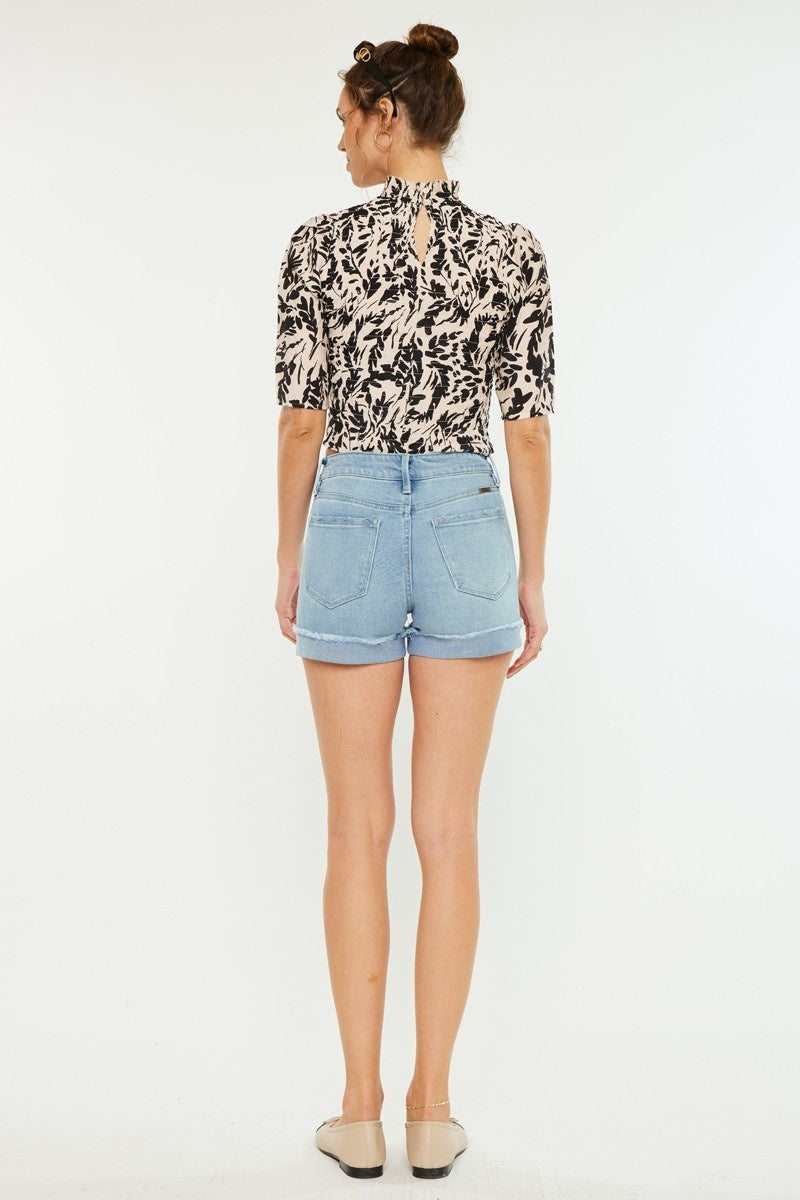 Kancan light wash high rise single fold shorts