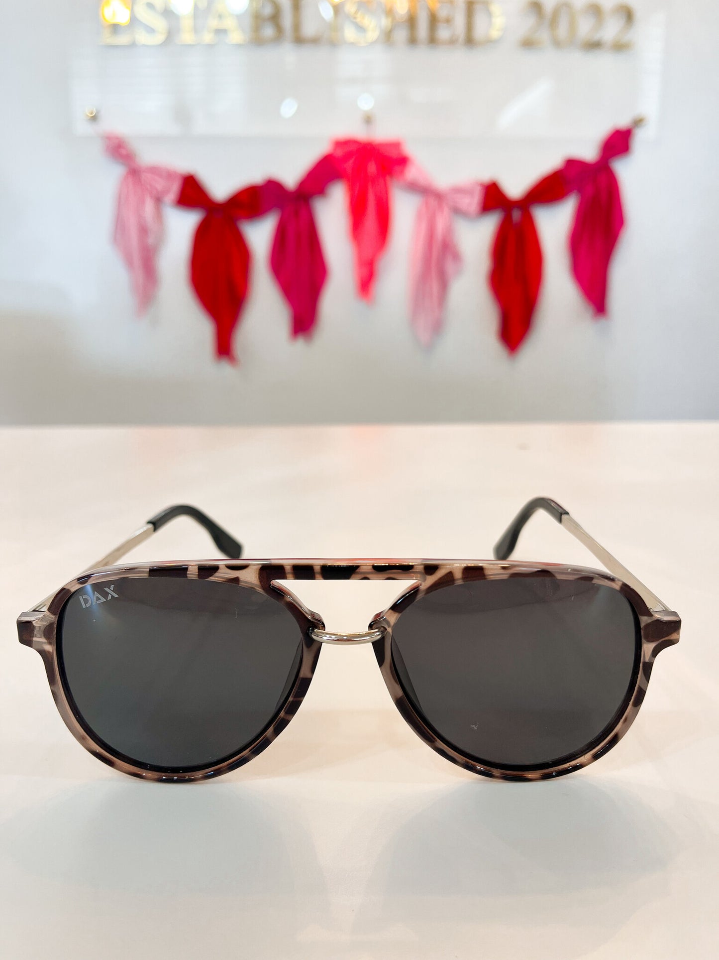 DAX Earhart grey sunglasses