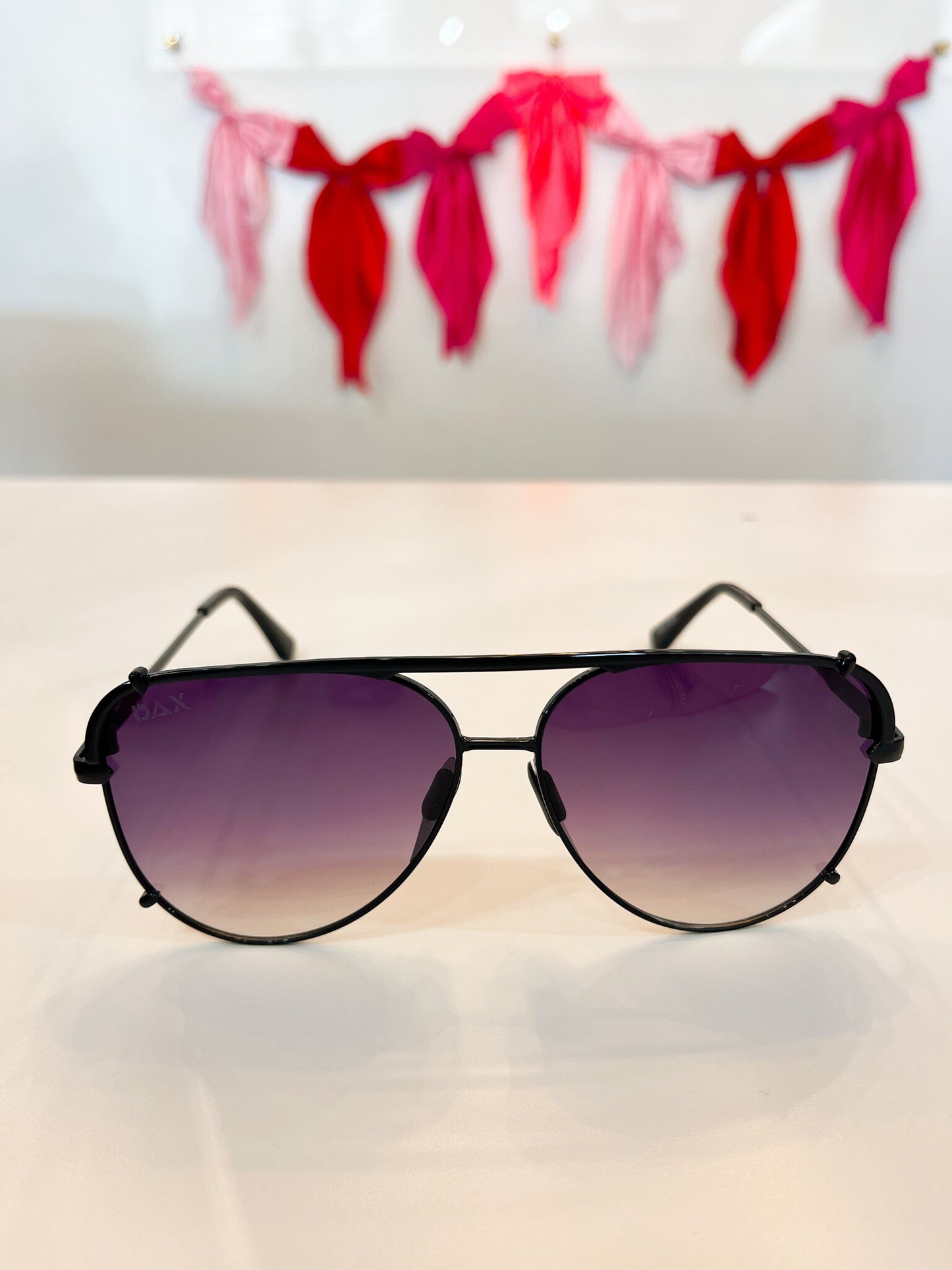 DAX Shay black ombre sunglasses