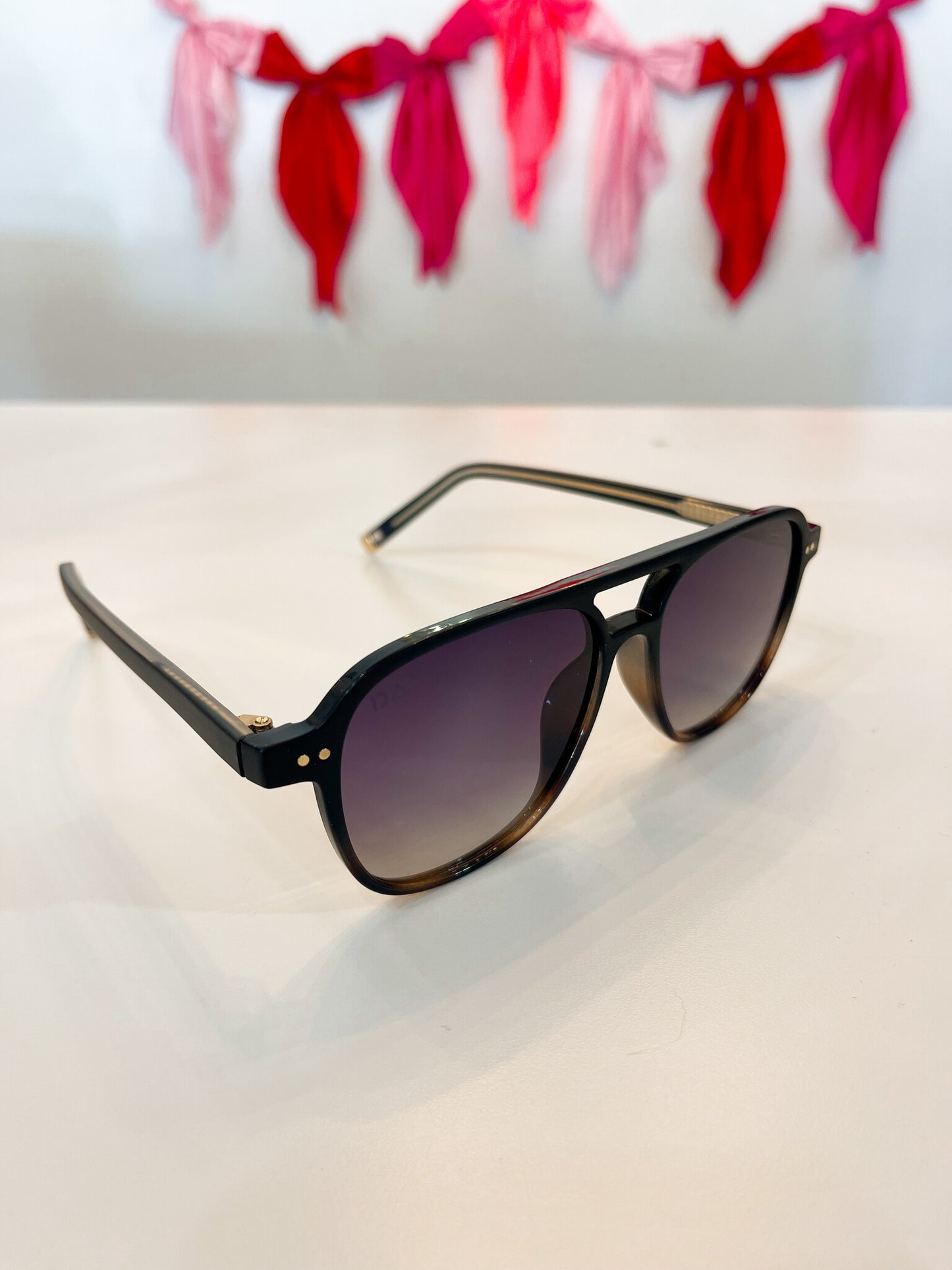 DAX Briggs black gradient sunglasses