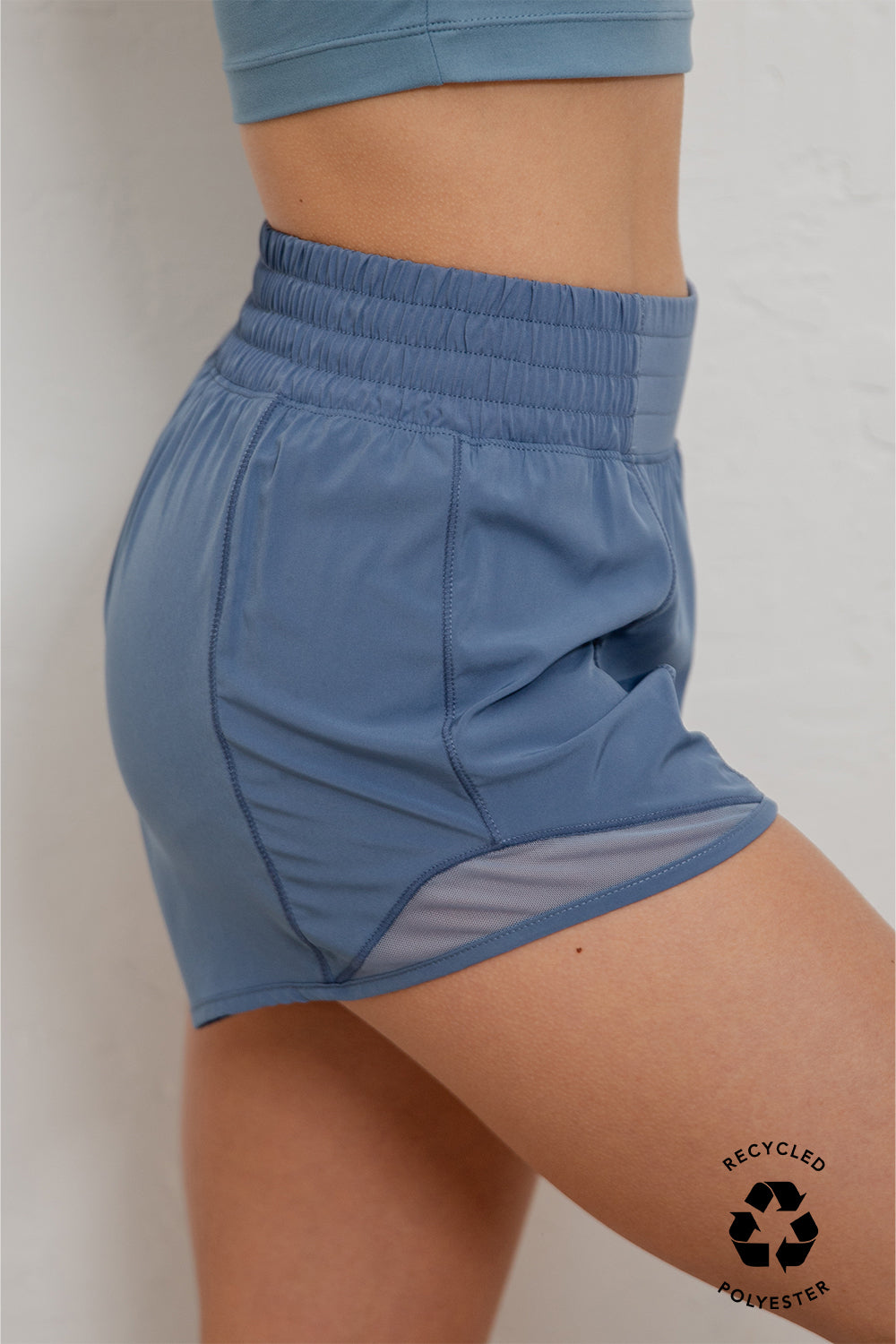 RECYCLED ACTIVE SHORT WITH MESH Paradise Blue