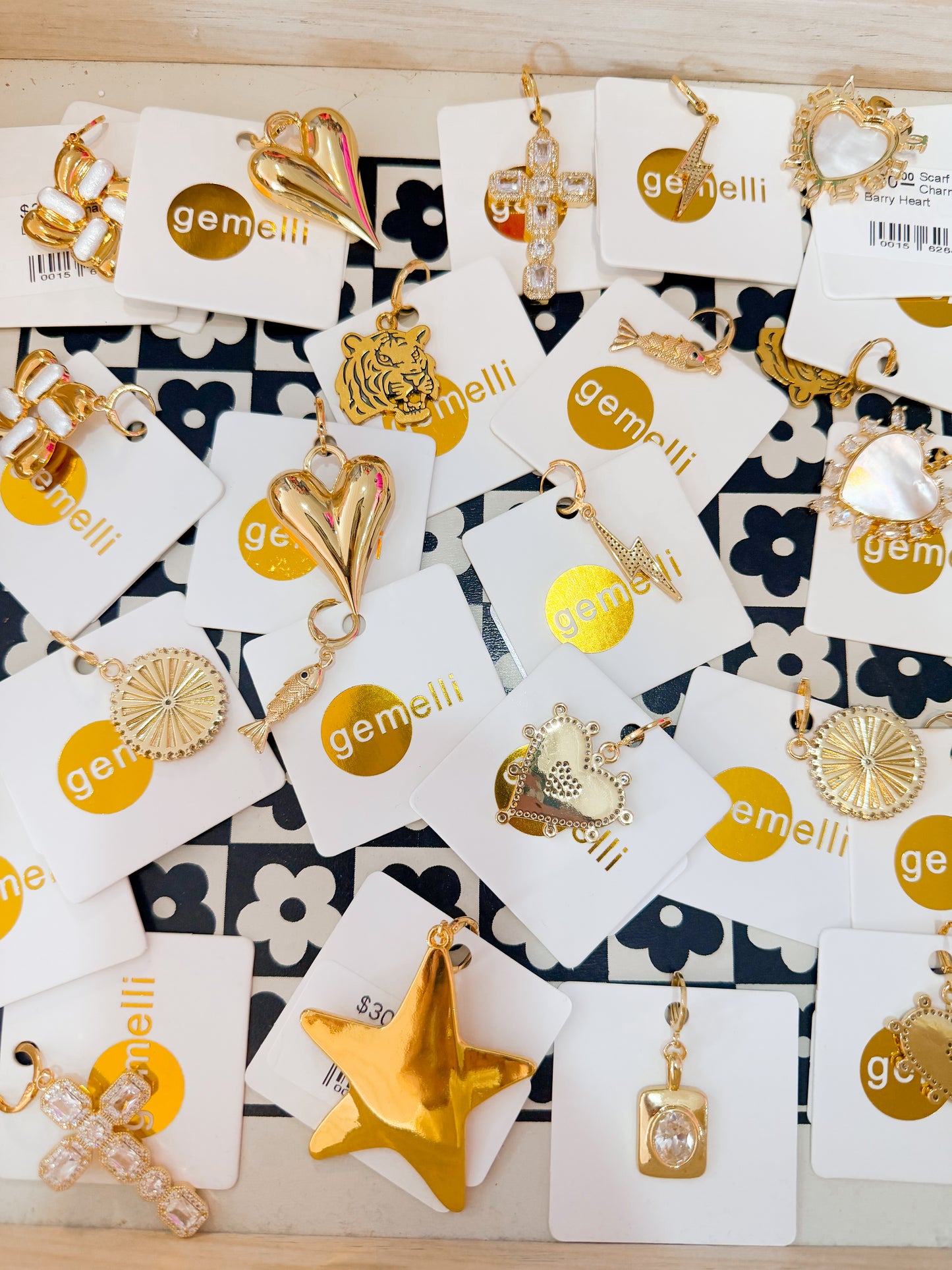 Scarf Charm MULTIPLE CHARMS