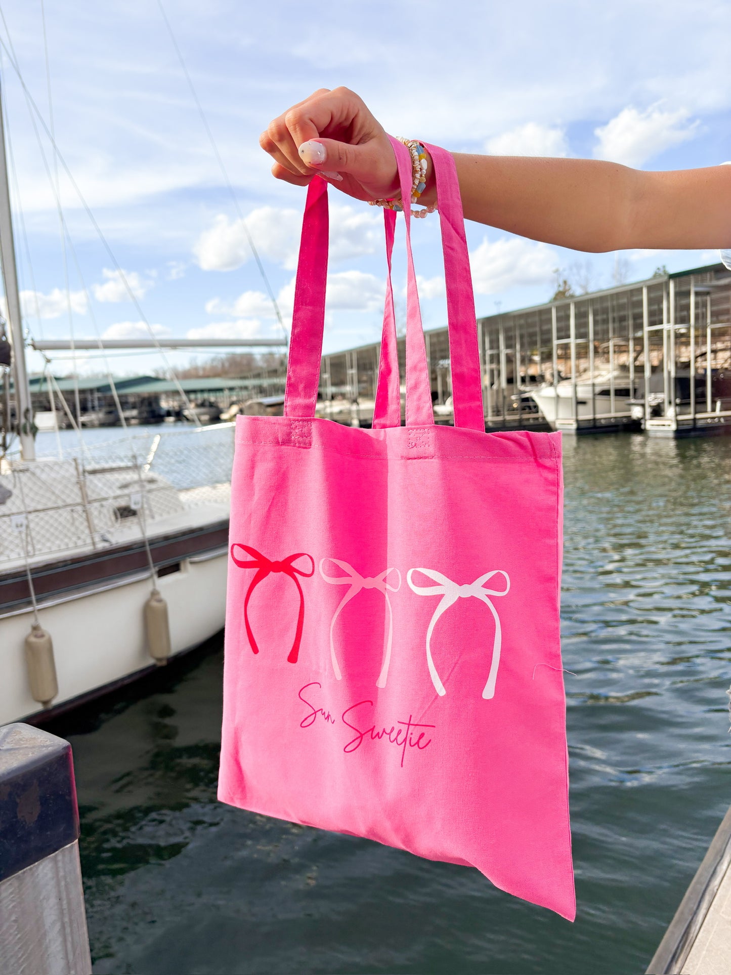 Aerial Tote