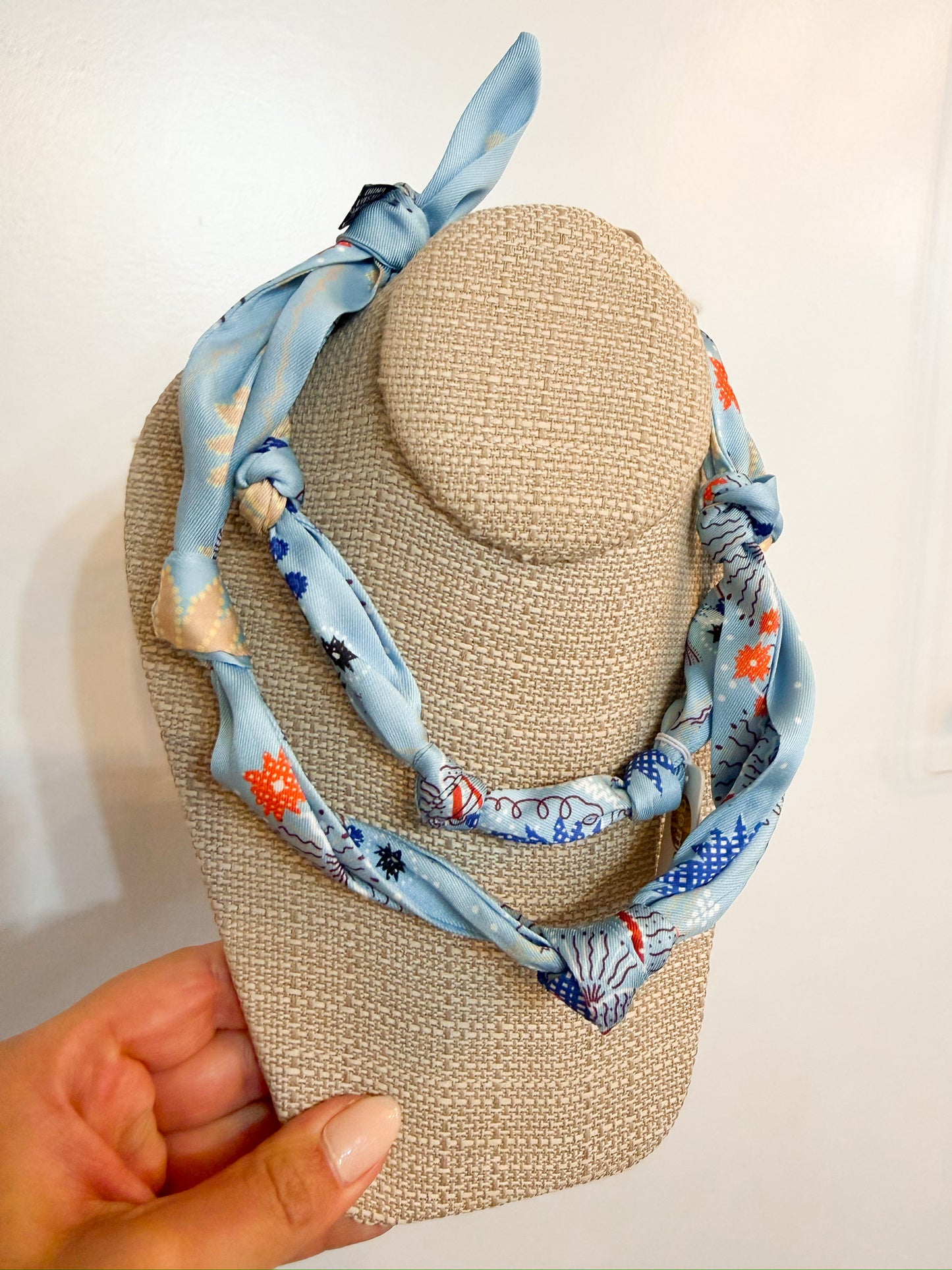Knotted Scarf Blue Pop