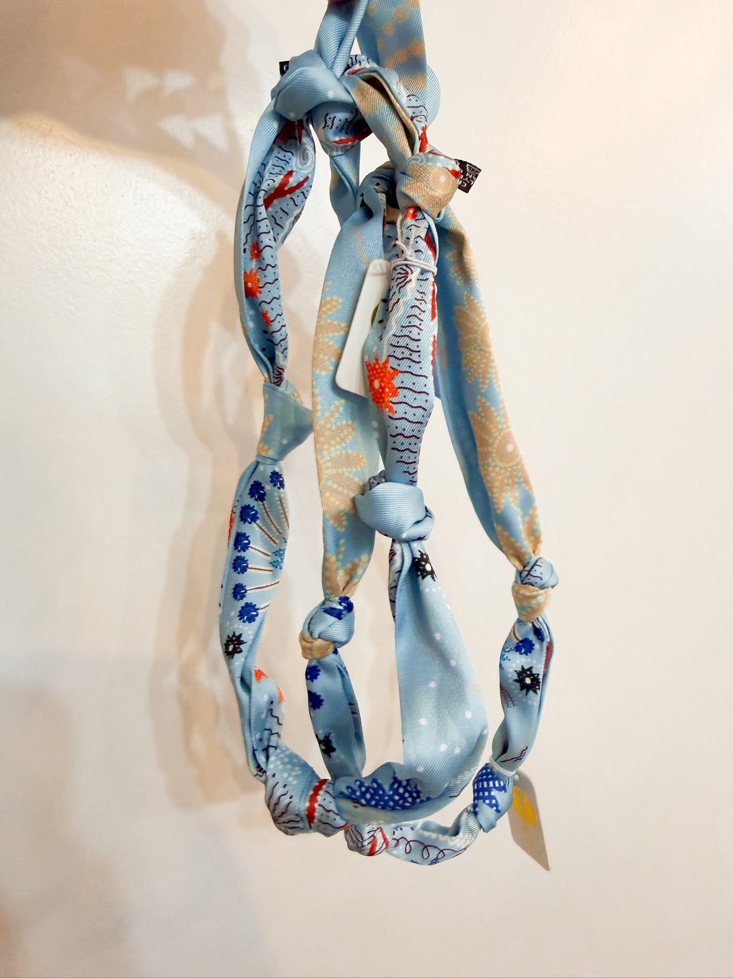Knotted Scarf Blue Pop