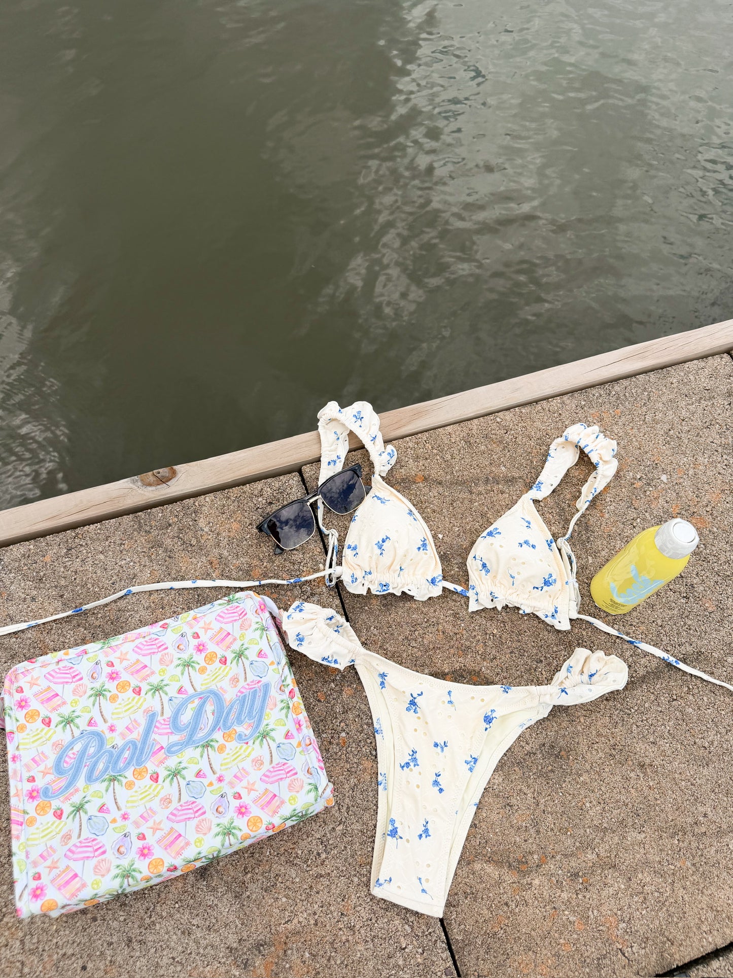 Santa Rosa Bikini Blue Floral Top