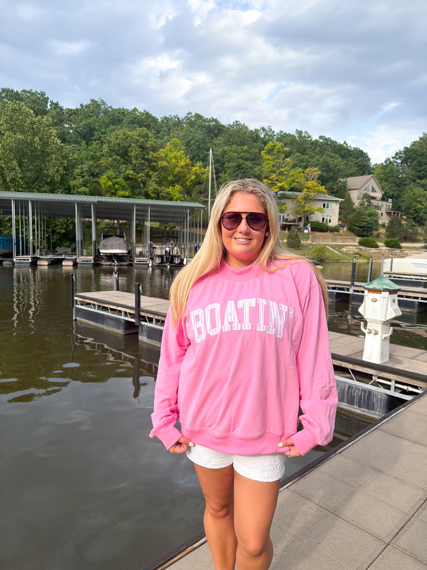 Rosey Mockneck