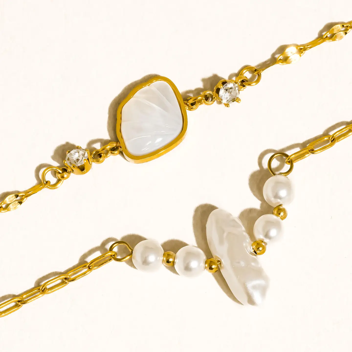 18K Gold Non-Tarnish Pearl Chain Bracelet Lira Shell