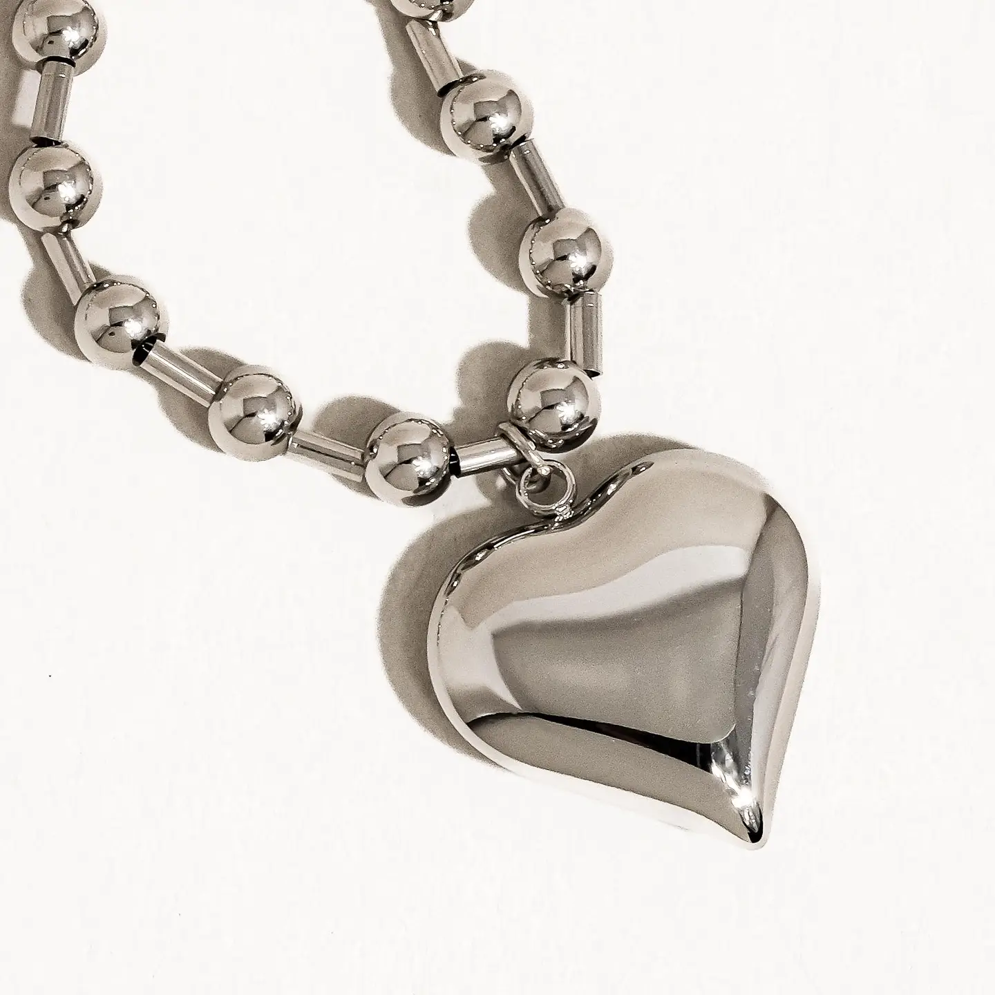 Paris 18K Gold Non-Tarnish Large Heart Chain Necklace