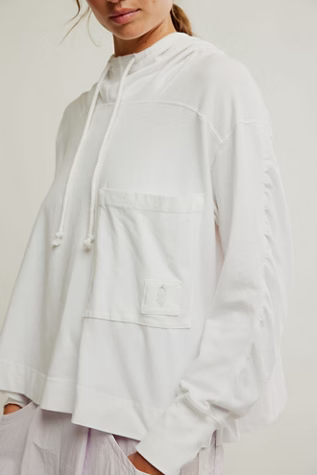 FP MOVEMENT HOT SHOT HOODED LAYER CODDY / WHITE
