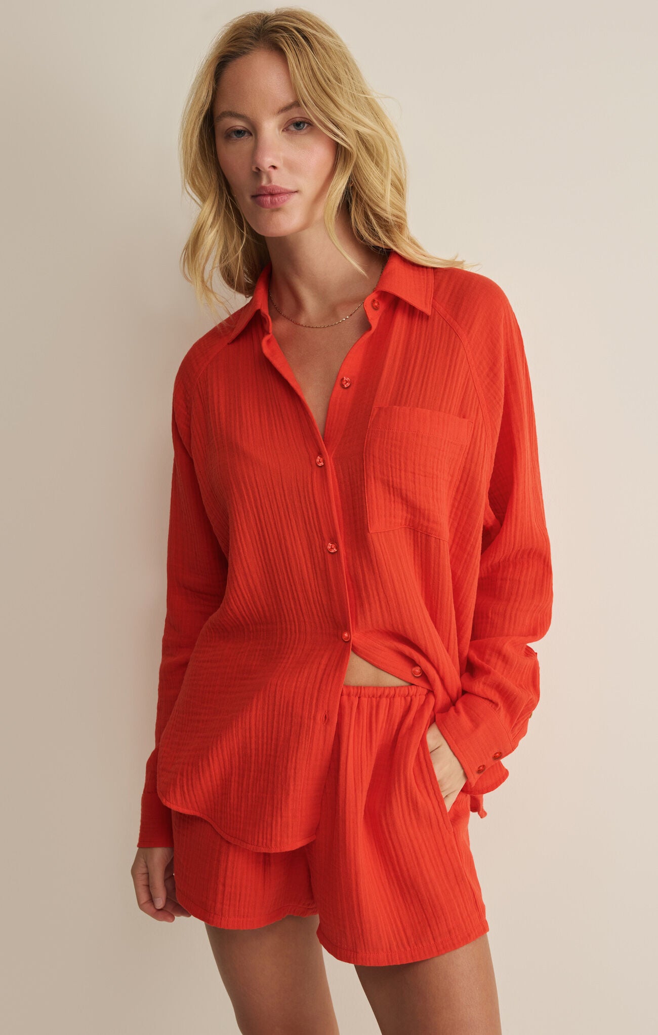 THE PERFECT AIRY TOP