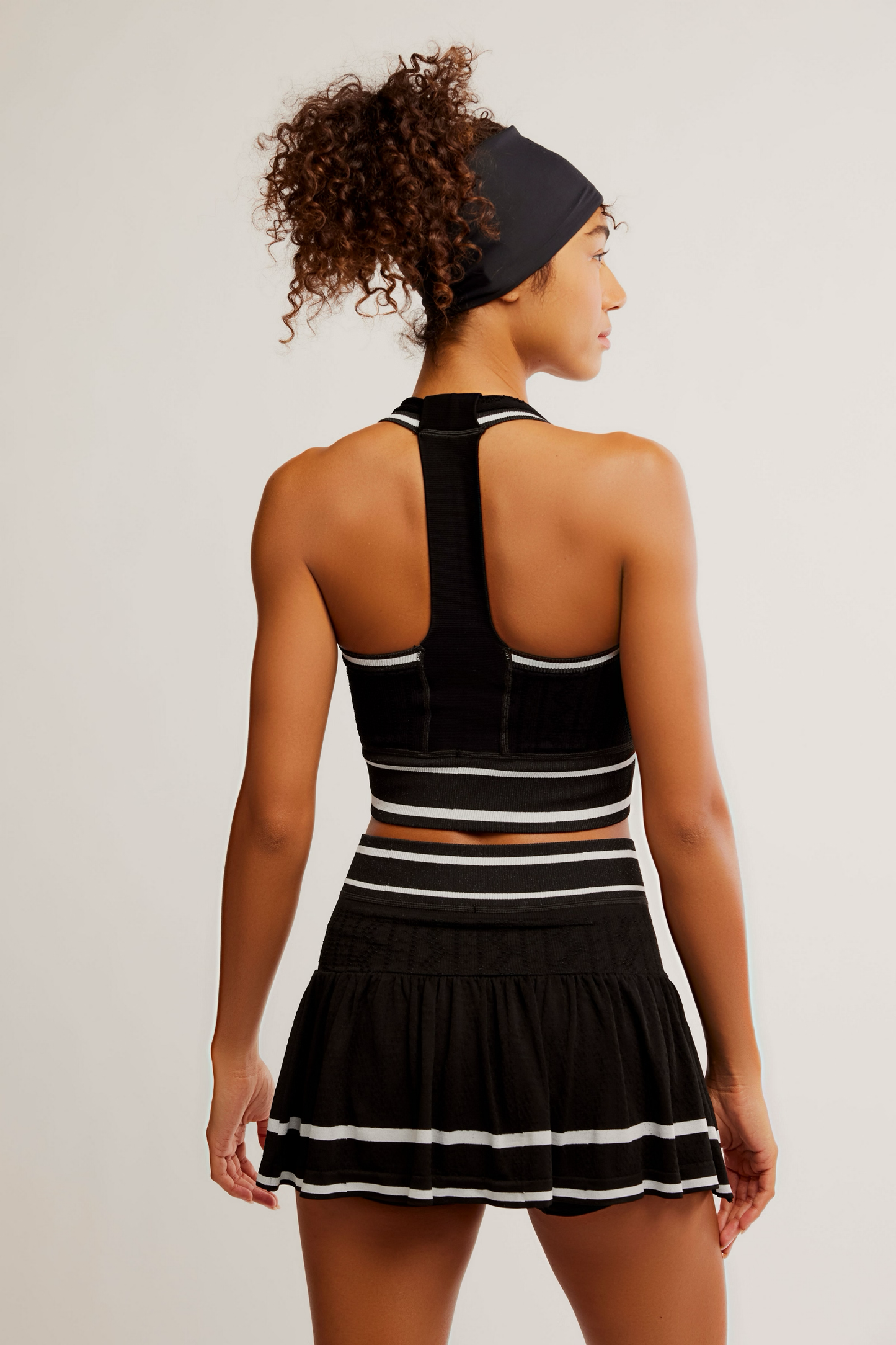 ADVANTAGE SET / BLACK/ WHITE STRIPE