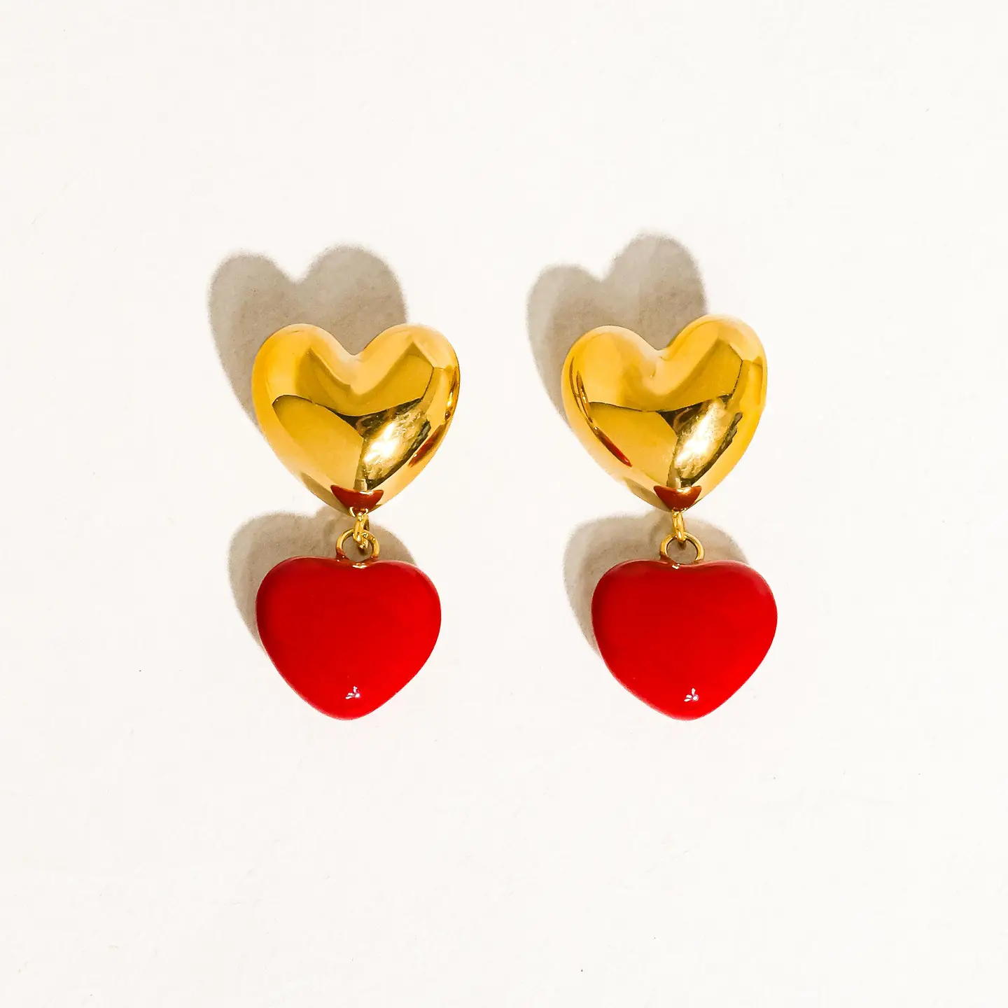Arcane 18K Gold Non-Tarnish Vintage Heart Earring
