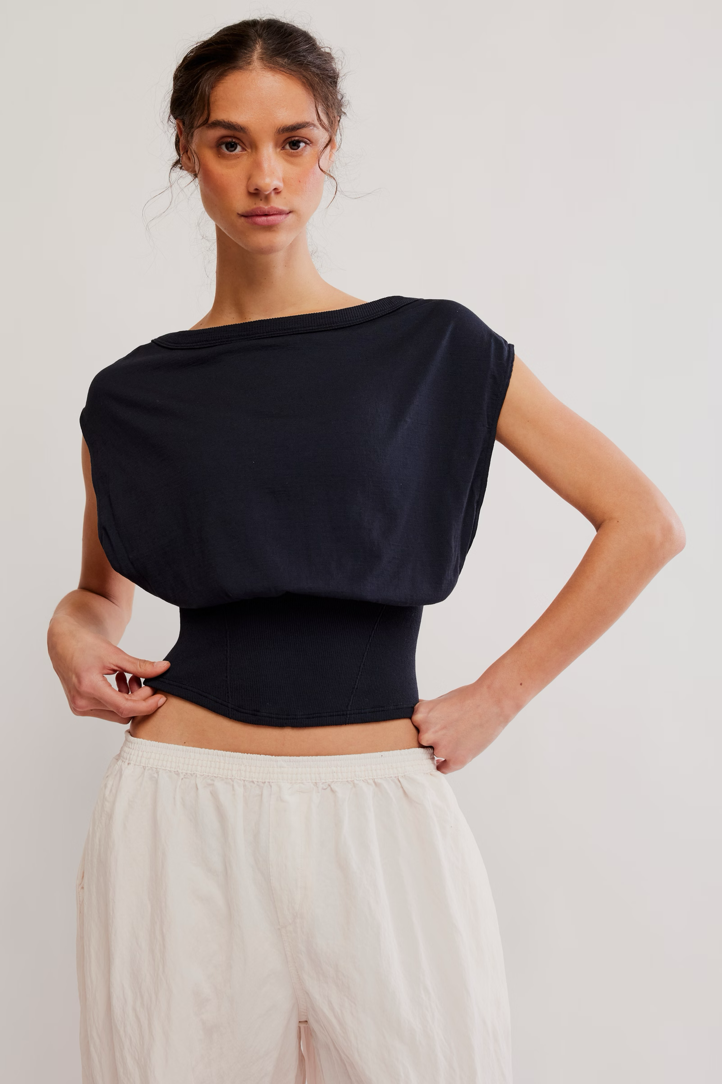 LIGHT OF DAY BANDED TEE / BLACK