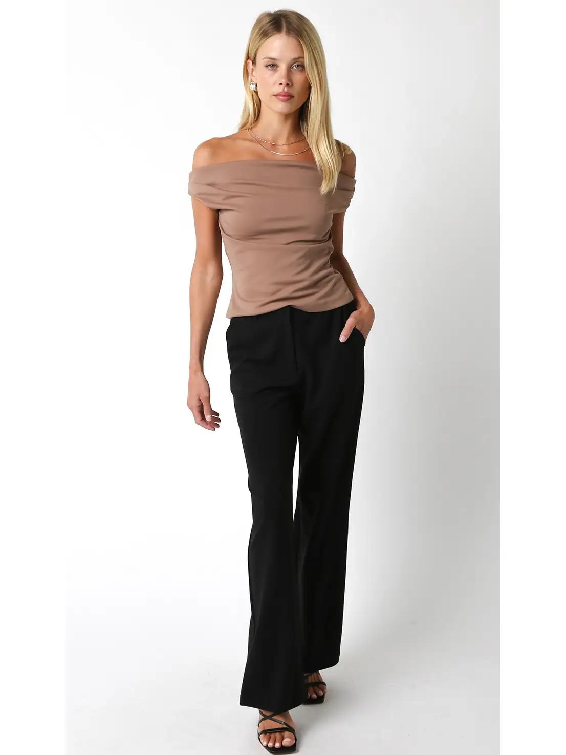 Macey Off-Shoulder Fitted Top Taupe
