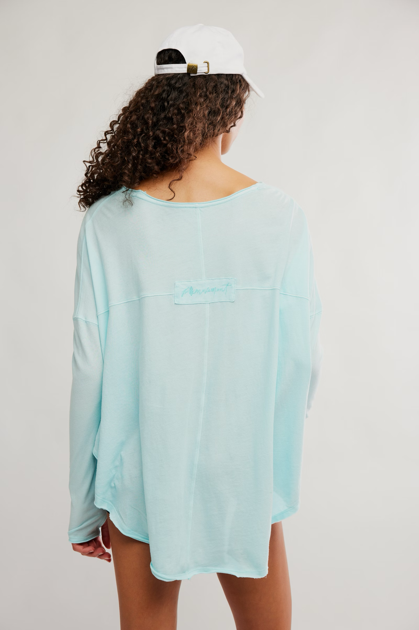 SHEER BLISS LAYER / FROSTY