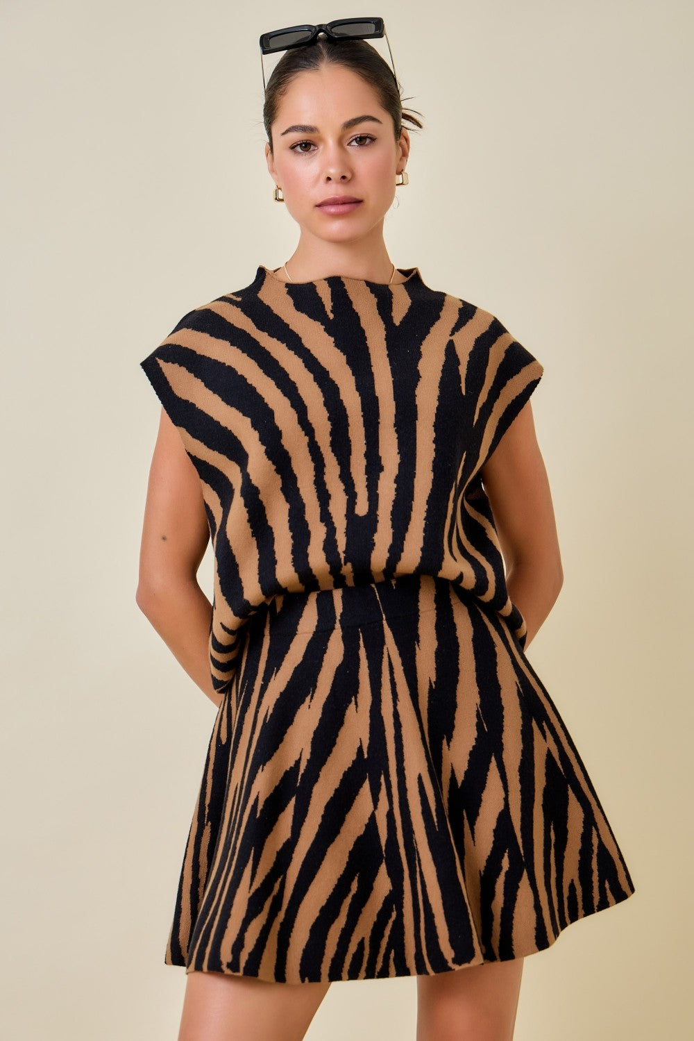 Dana Tiger Knit Set