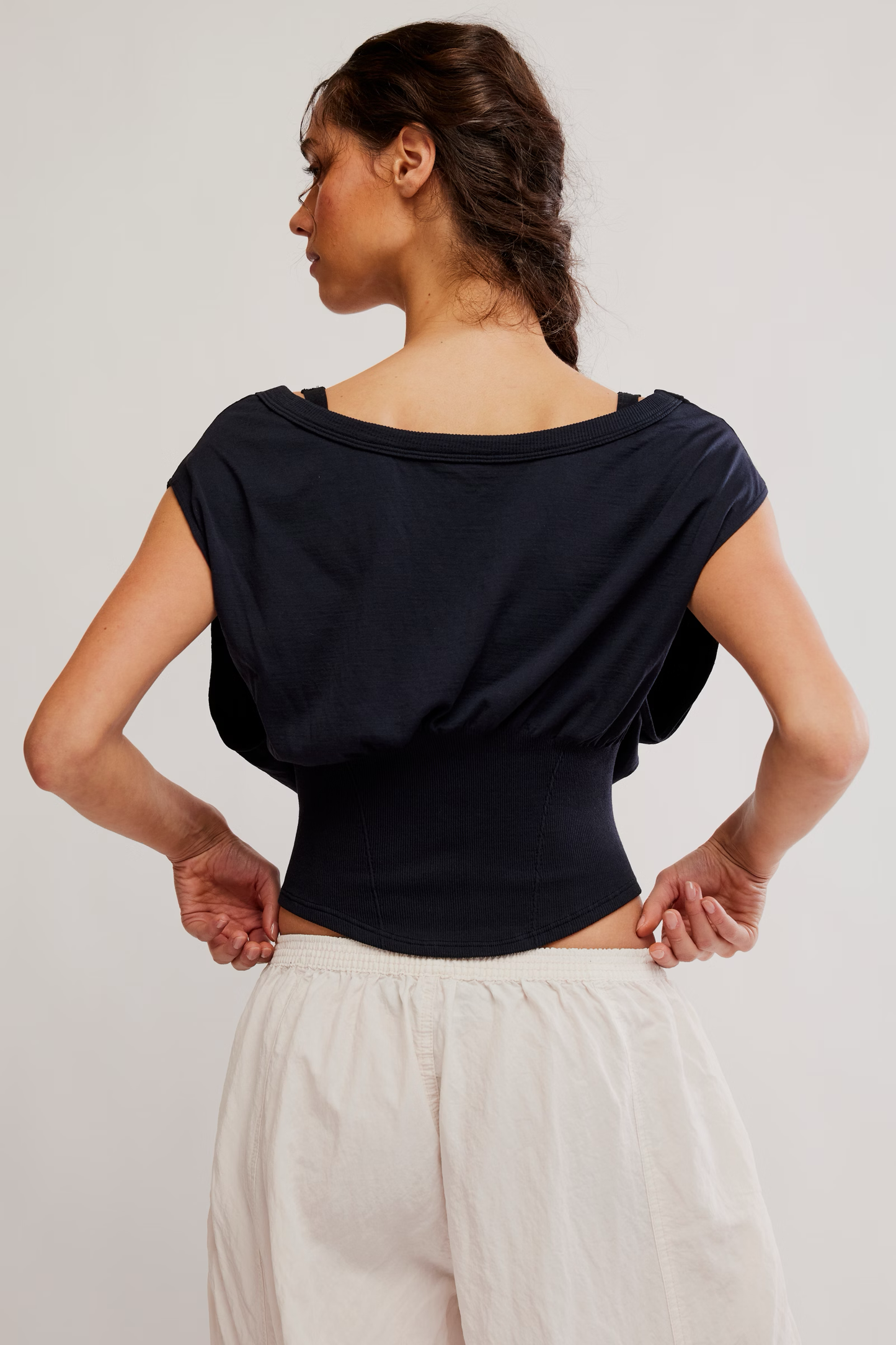 LIGHT OF DAY BANDED TEE / BLACK