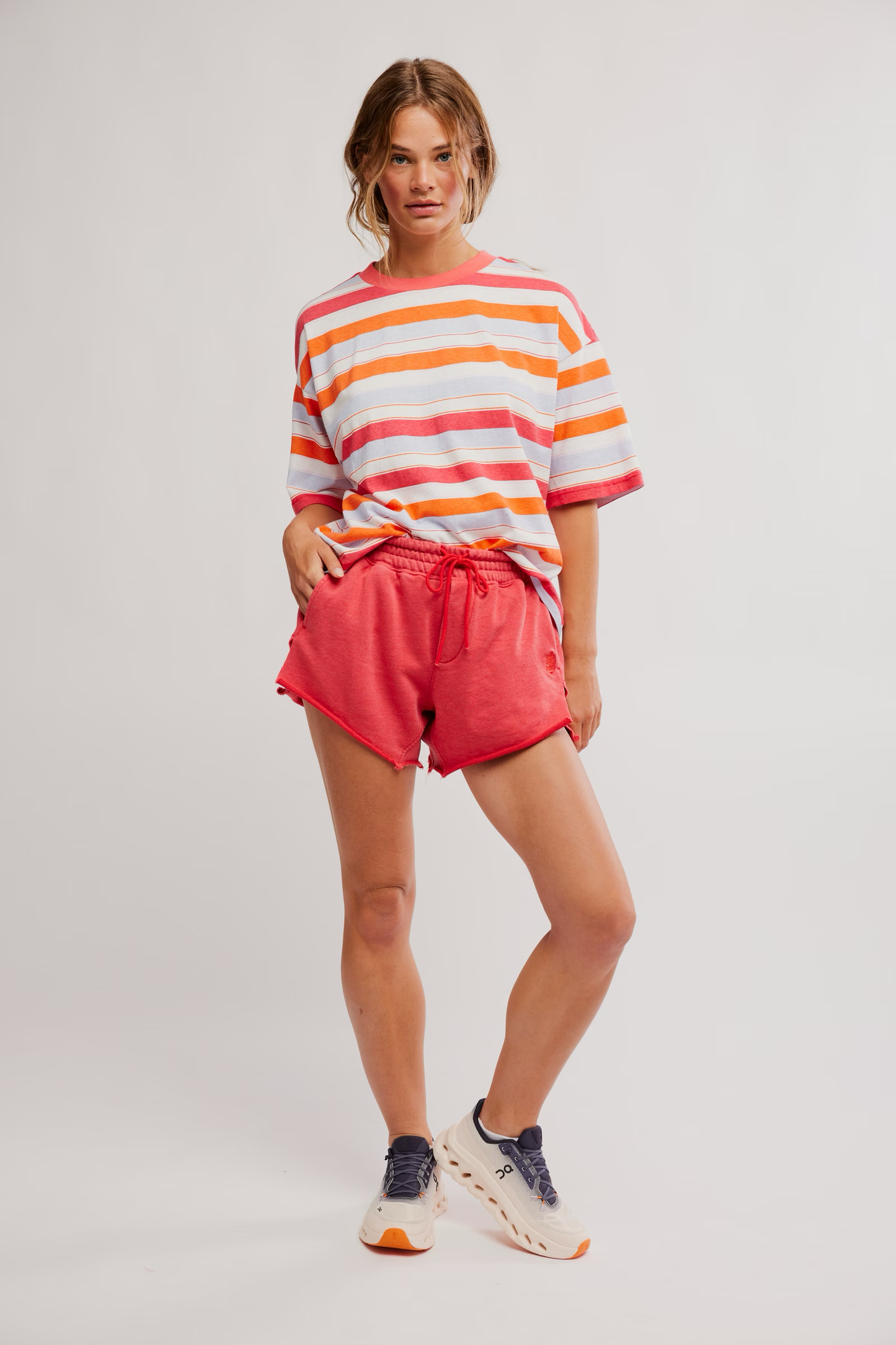 KNOCKOUT SHORT / GRAPEFRUIT