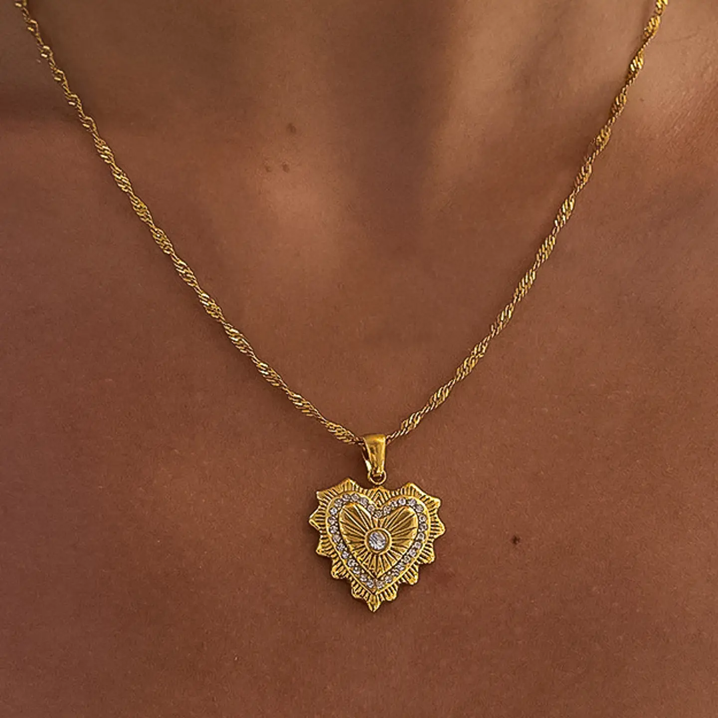 Valea 18K Gold Non-Tarnish Cz Heart Pendant Necklace