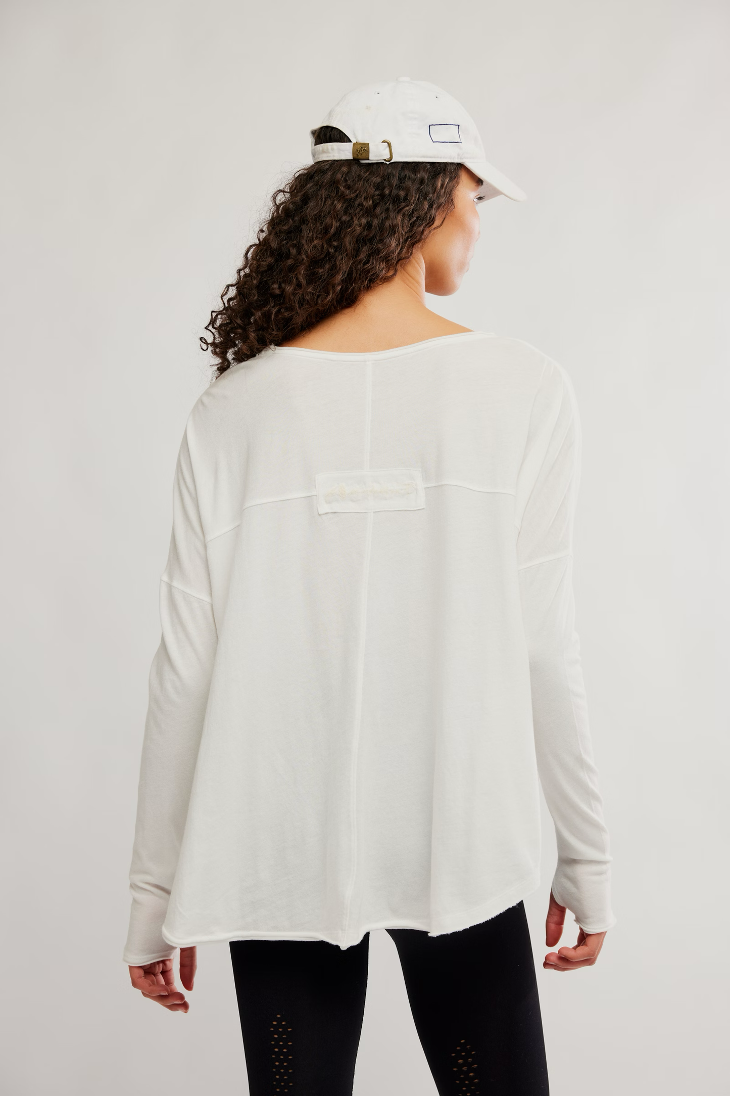 SHEER BLISS LAYER / WHITE