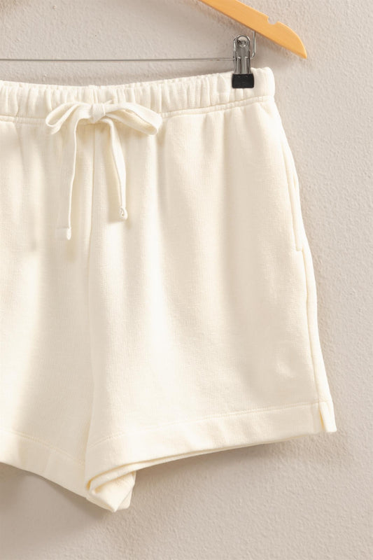 Hannah flowy shorts whip cream