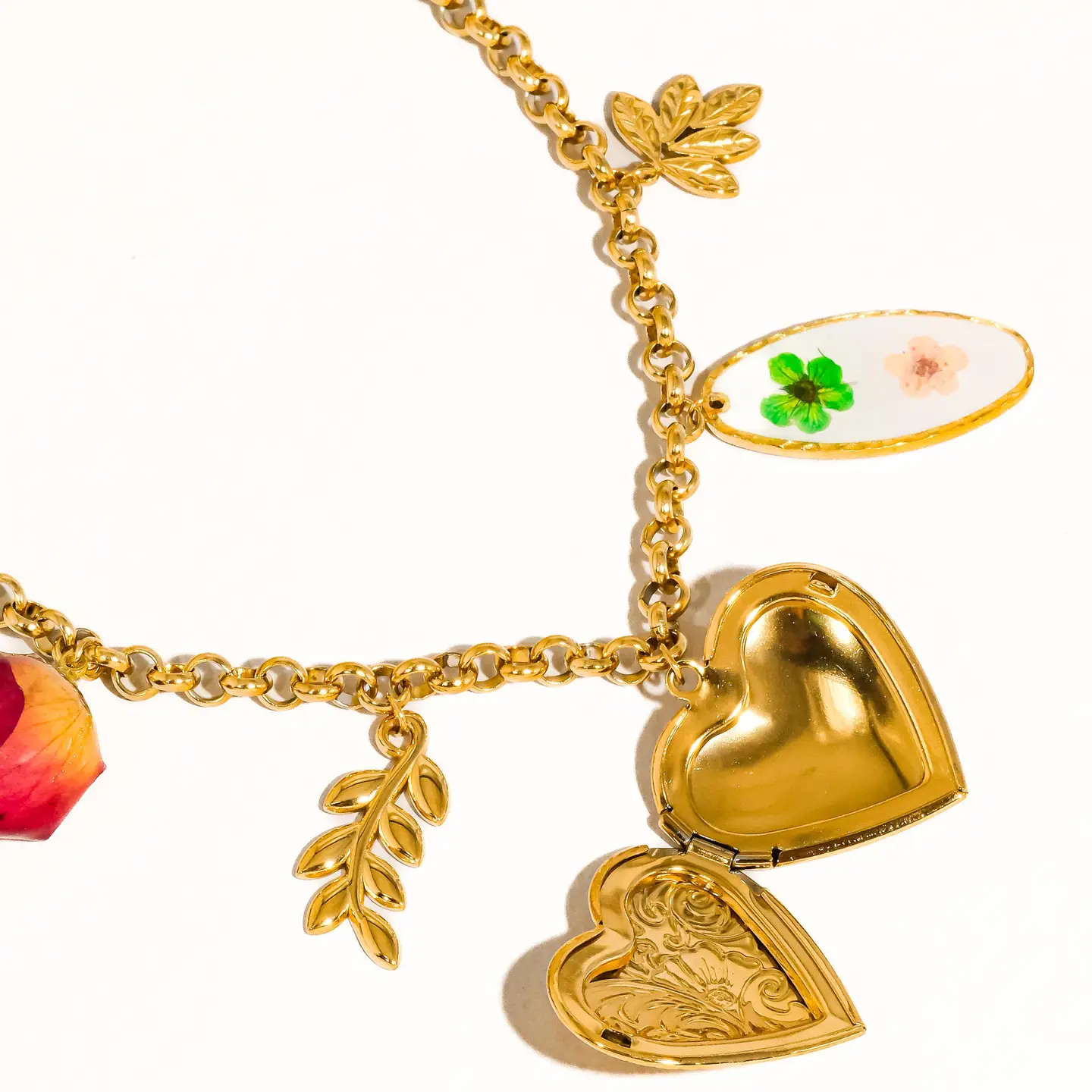 Lantana 18K Gold Non-Tarnish Vintage Locket Charm Necklace