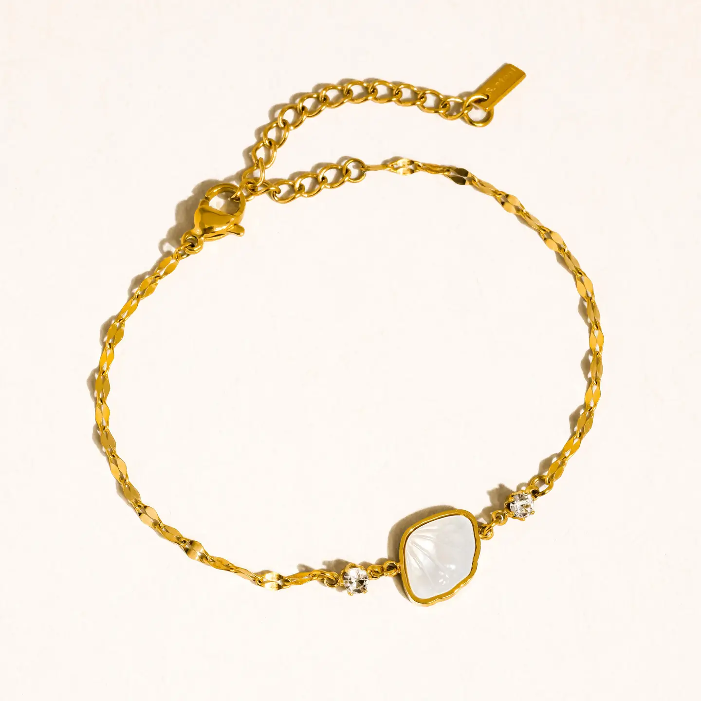18K Gold Non-Tarnish Pearl Chain Bracelet Lira Shell