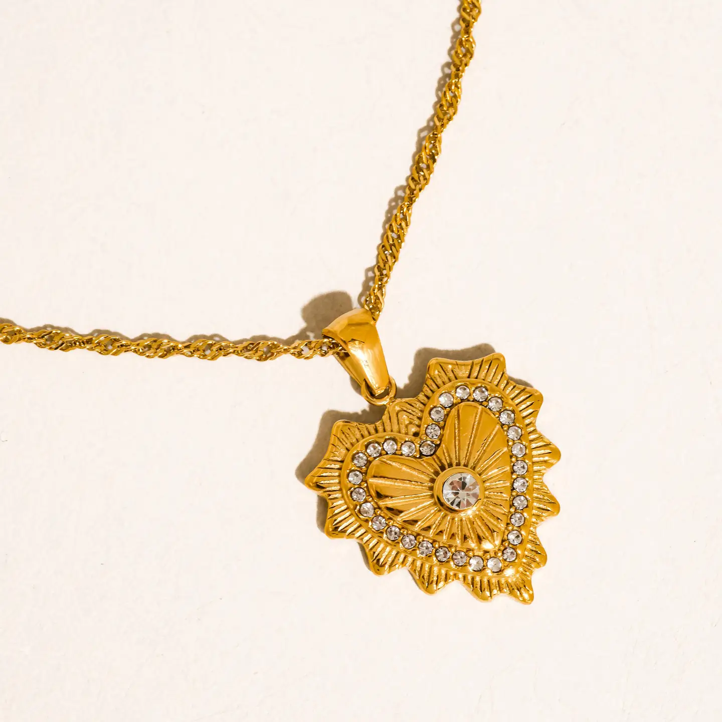 Valea 18K Gold Non-Tarnish Cz Heart Pendant Necklace