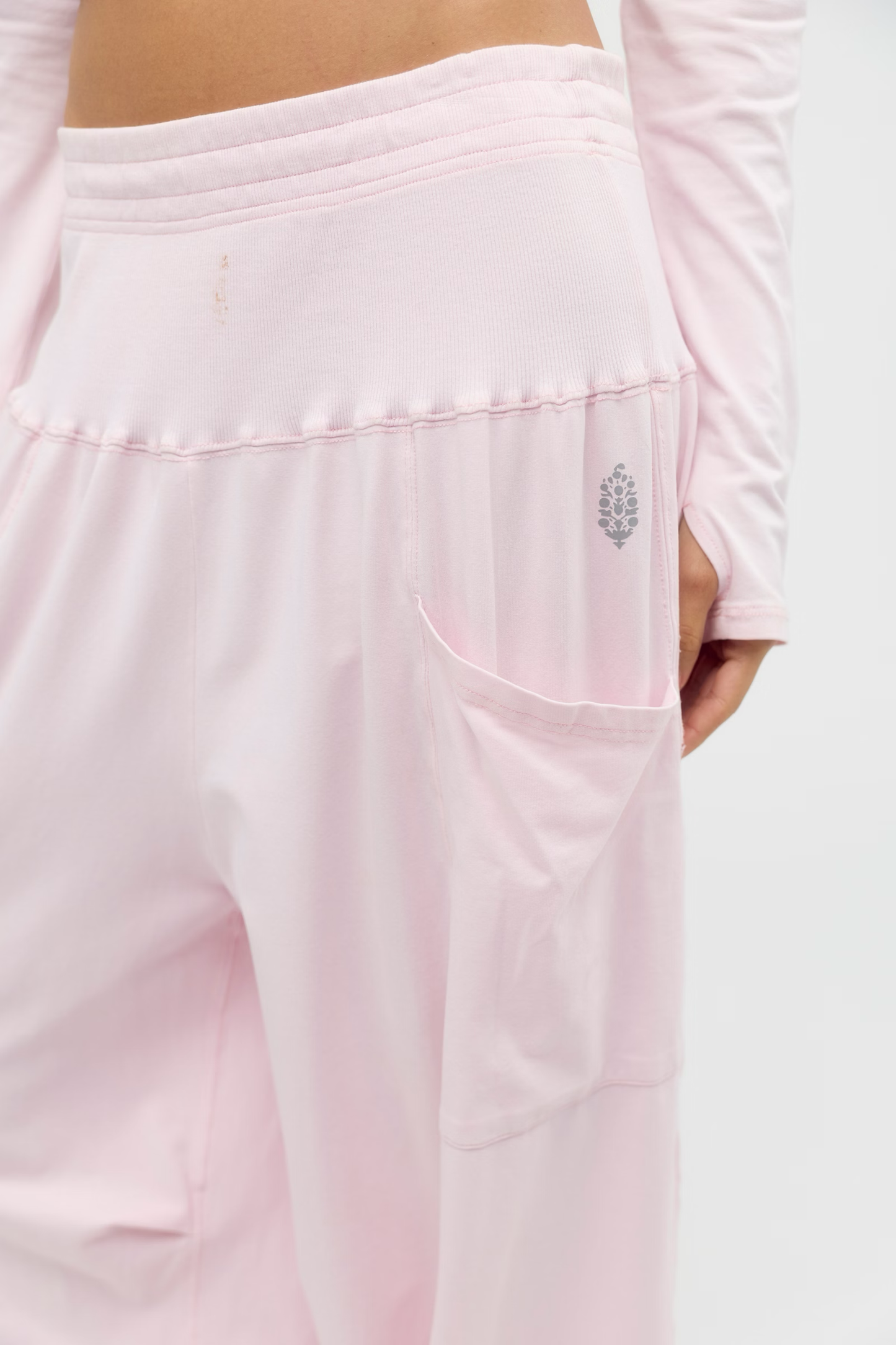 FP MOVEMENT UP IN THE AIR SET / PINKY FUSCHIA