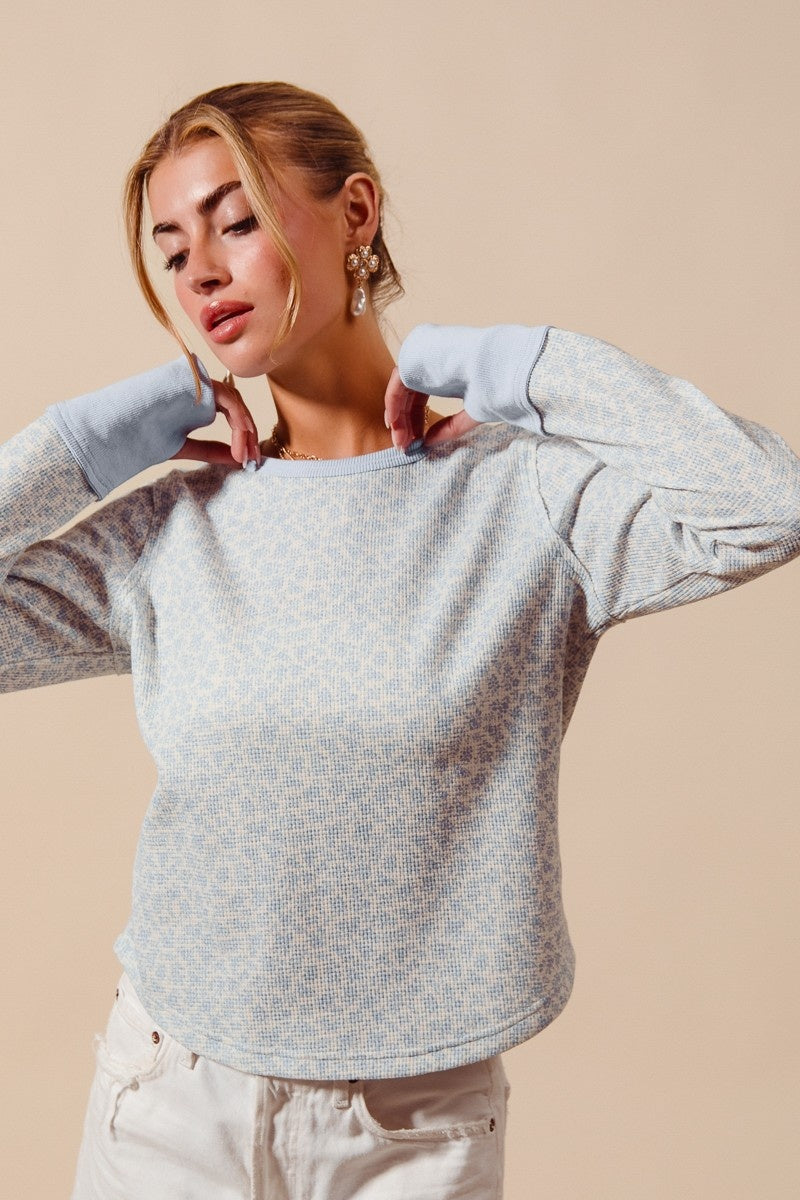 Shelly blue top