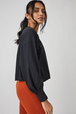 FP MOVEMENT INSPIRE LAYER ISS / BLACK