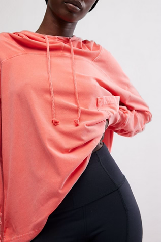 FP MOVEMENT HOT SHOT HOODED LAYER CODDY / HIBISCUS