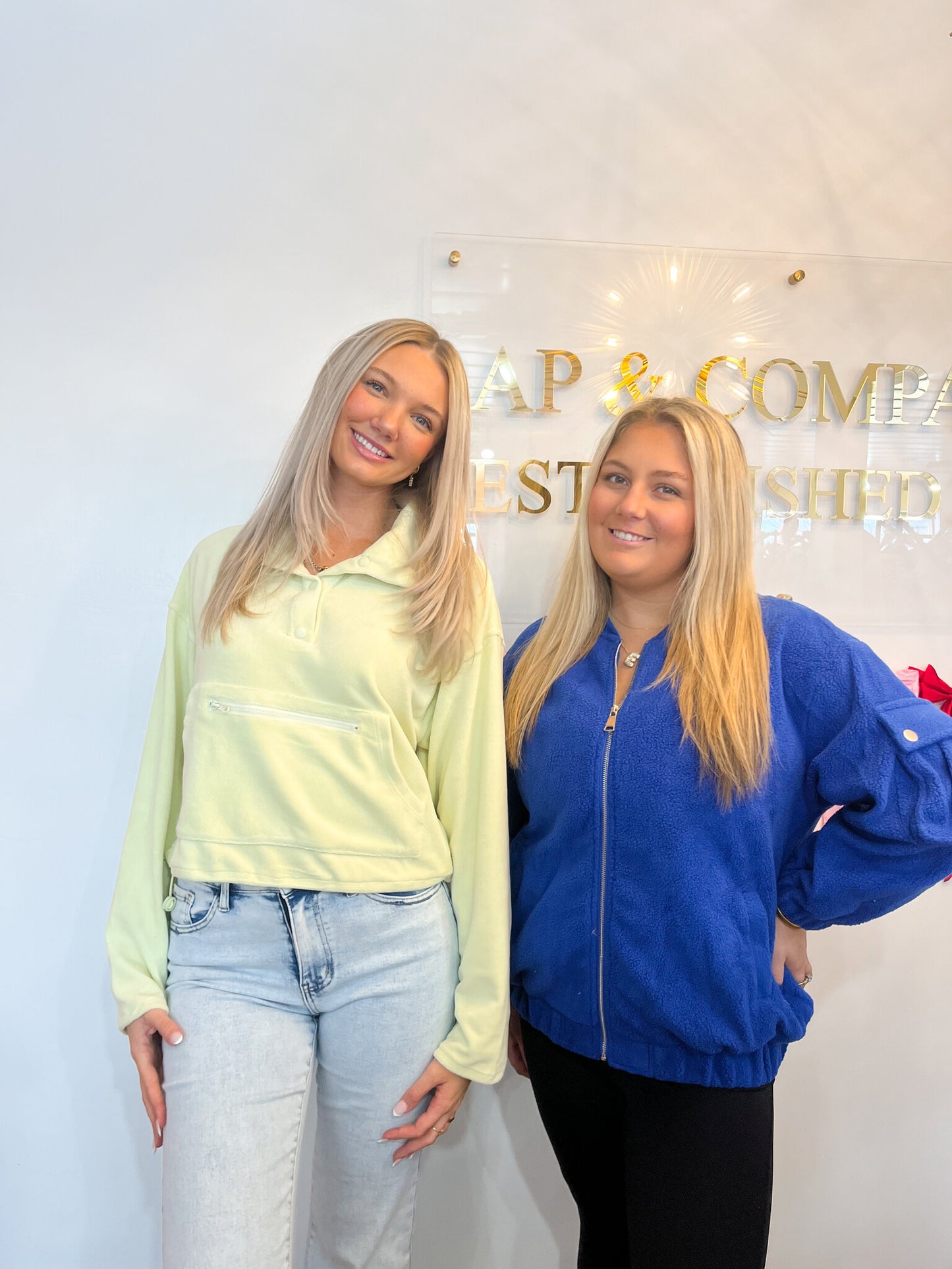 Vicki blue jacket